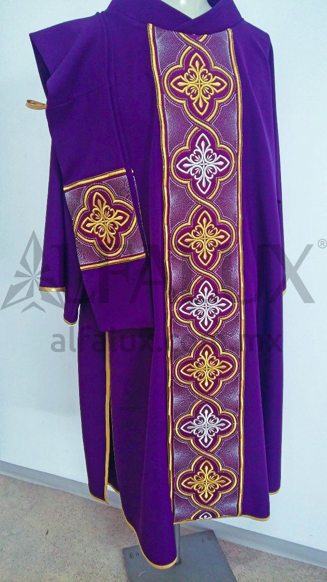 08 SAN MARCOS Morado Dalmatica 342